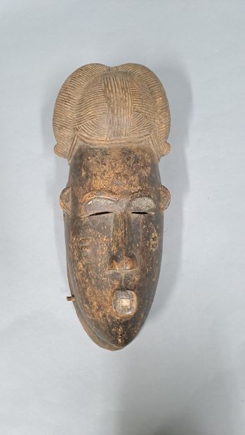 null BAOULE, Côte d'Ivoire,

Classique masque portrait,

Vers 1950

H. 40,5 cm