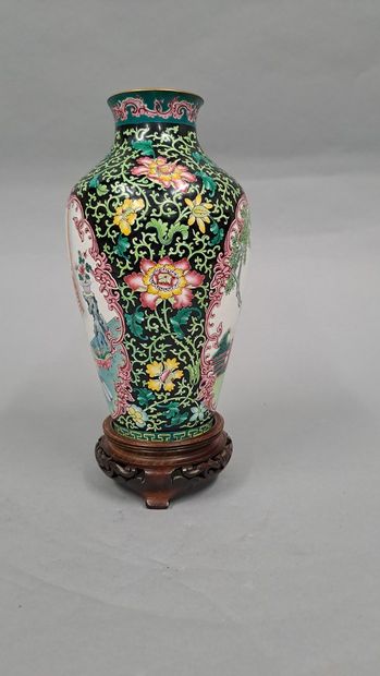 null Vase of baluster form in cloisonné in the taste of the black family with decoration...