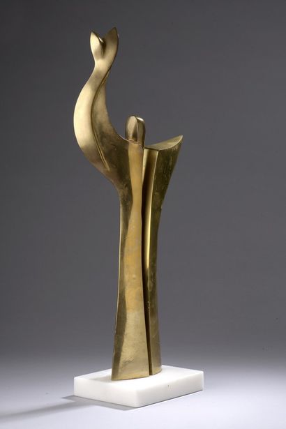 null KOUGIOUMTZIS Pavlos, born in 1945

Figure with raised arm

bronze with golden...