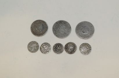 null POLOGNE

Lot de 7 monnaies en argent 

- 2 x 1/3 thaler Jean Casimir datés 1664...
