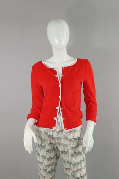null COURREGES



Blood orange and white thin bouclette cardigan with front snap...