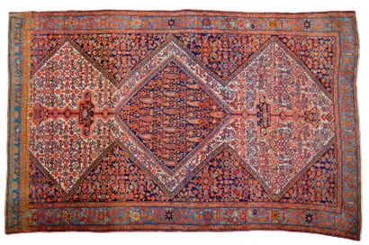 null MELAYER carpet (Persia), end of the 19th century
Dimensions : 195 x 140cm.
Technical...