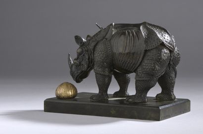 null DALI Salvador, after

Rhinoceros with sea urchin

bronze group with brown, green...