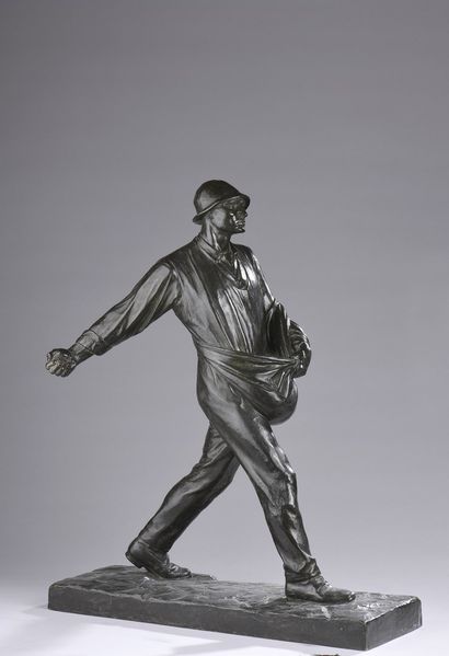 null ALLIOT Lucien, 1877-1967

The sower

bronze with dark brown patina shaded with...
