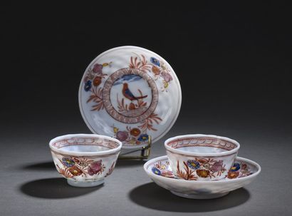 Pair of sorbets and their saucer in polychrome...
