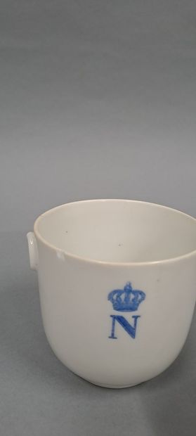 null SERVICE OF THE EMPEROR Napoleon III
Three white porcelain pots with central...