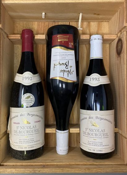 null 3 bottles Saint-Nicolas de Bourgeuil :
- domaine des Bergonnières 1993 (x 2)
-...