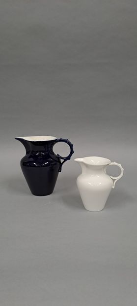 null SEVRES 
Two porcelain pitchers :
- one blue of furnace. Height : 16 cm.
- the...