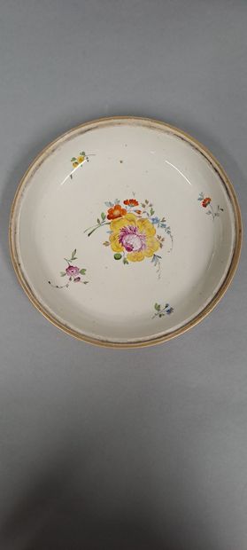 null Suite of three Meissen Marcolini porcelain covered vegetable dishes for the...