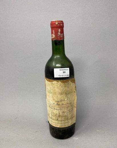 null Château Mouton Baron Philippe 1960, under the shoulder