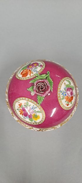 null Part of service in porcelain Meissen Marcolini for the Turkish market, decoration...