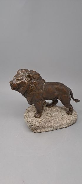 Charles VALTON (1851-1918)
Lion 
Bronze à...