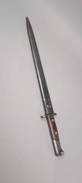 English bayonet, model 1907, modified in...