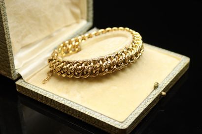 Bracelet in 18k (750) yellow gold with double...