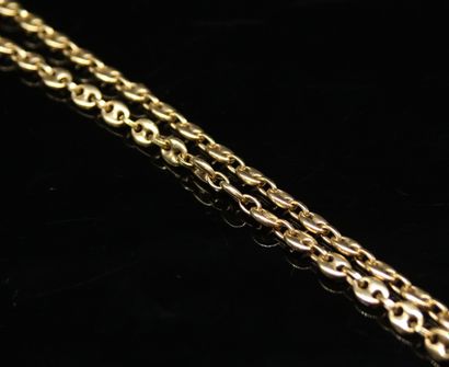 null Chain in yellow gold 18k (750) with coffee bean mesh.
Necklace : 49 cm - Weight...