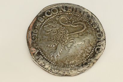 null NETHERLANDS
Leeuwendaalder of the United Provinces 1648 in silver.
Obverse,...