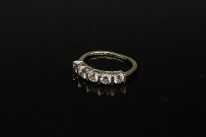 American half wedding ring in 18k (750) white...