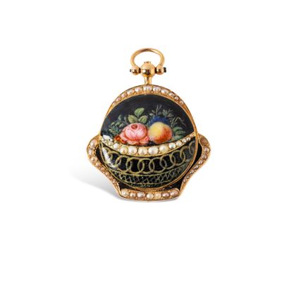 null ANONYMOUS 

About 1820

N° 3930

18k (750) yellow gold pocket watch in the form...