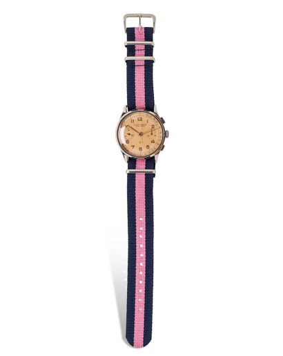 null ULYSSE NARDIN 

About 1950

N° 619746

Men's steel chronograph wristwatch, salmon...
