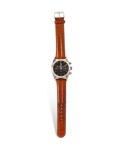 null HEUER CARRERA 

Circa 1960

Men's stainless steel chronograph wristwatch, black...