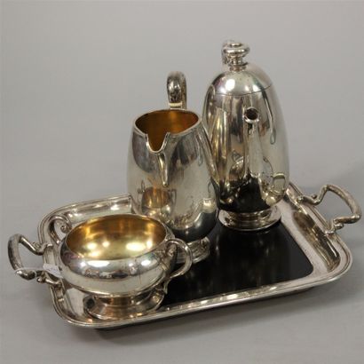 null Silver coffee service (800) 

Austria, 20th century.



Model of ovoid form...