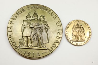 null GENDARMERIE - Deux médailles de table en bronze. 

Avers : Gendarmerie Nationale...