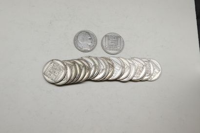 null Lot de 88 pièces en argent comprenant : 

26x 5 Francs en argent Semeuse (1960-1969)...