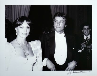 null Alain Delon et Claudia Cardinale

tirage sur papier argentique, signé a l'encre...