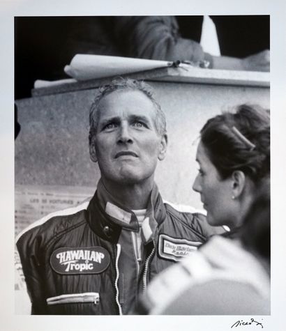 null Paul Newman 24H du Mans 1979

tirage sur papier argentique, signé a l'encre...