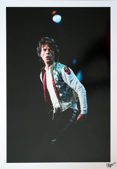 null Mick Jagger

tirage sur papier argentique, signé a l'encre noire sous l'image...