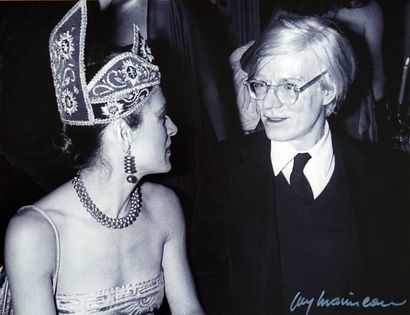 null Andy Warhol et Paloma Picasso 1999

tirage sur papier Fujifilm, signé a l'encre...