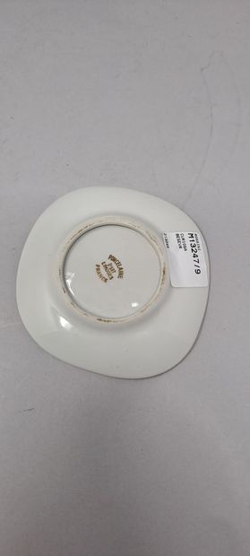 null CURIOSA
Porcelain ashtray with ambiguous image representing a woman looking...