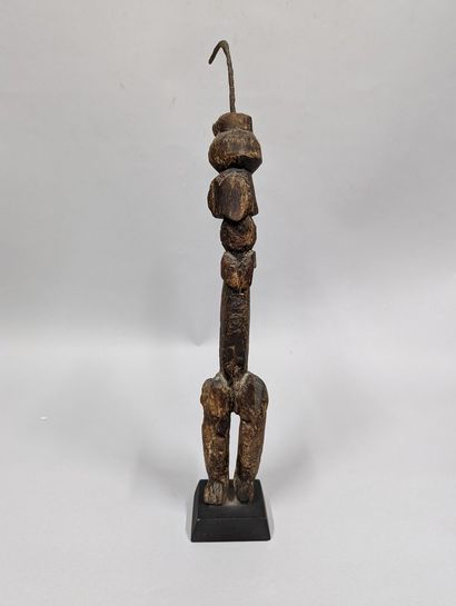 null Mali 								
Statuette hermaphrodite Dogon 
H. 42 cm
