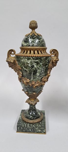 null Pair of covered cassolettes on pedestal in sea green marble, ormolu ornamentation...