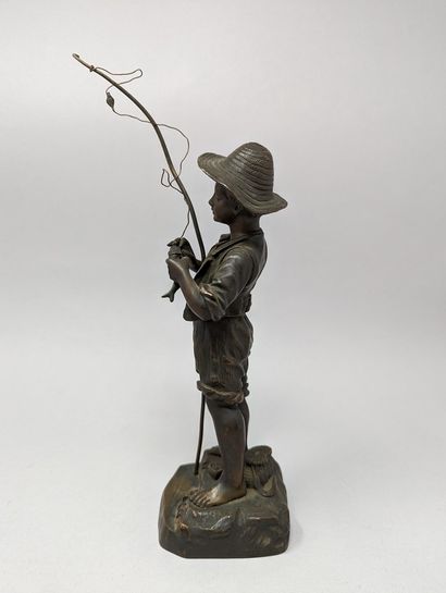 null after Georges OMERTH called H. TREMO (1895-1925) 
The fisherman
Bronze with...