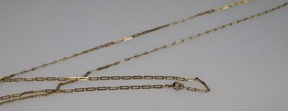 null Large chain with trombone link in 18k (750) yellow gold.
Neckline : 79 cm -...