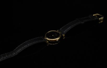 null CARTIER
Ladies' wristwatch, round case in vermeil, dial with black background....
