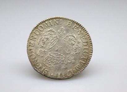 null LOUIS XIV
Ecu with 3 crowns 1711 M (Toulouse)
Dup : 1568
Faint scratches of...