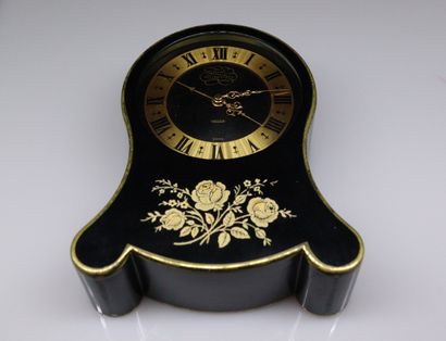null JAEGER
Clock style LOUIS XV