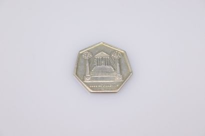 null Freemasonry
Polygonal silver token, Aménité Lodge Le Havre.
Obverse: temple...