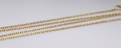 null Chain in yellow gold 18k (750) with mesh forçat.
Length : about 180 cm - Weight...
