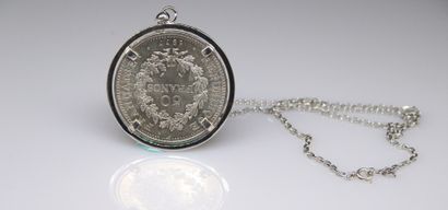 null Chain and pendant composed of a 50 francs Hercules coin, not soldered, punches...