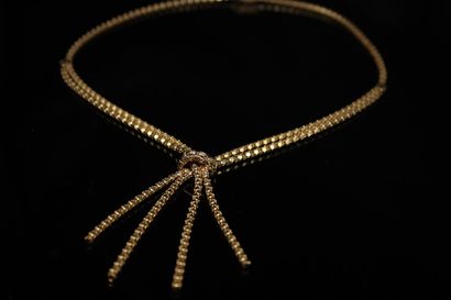 null AC Negligent necklace in 18k (750) yellow gold with round mesh.
Carries a symbol...