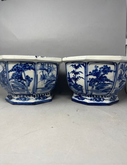 null Pair of pot holders China XXth white blue
height 19 cm, length 19 cm.