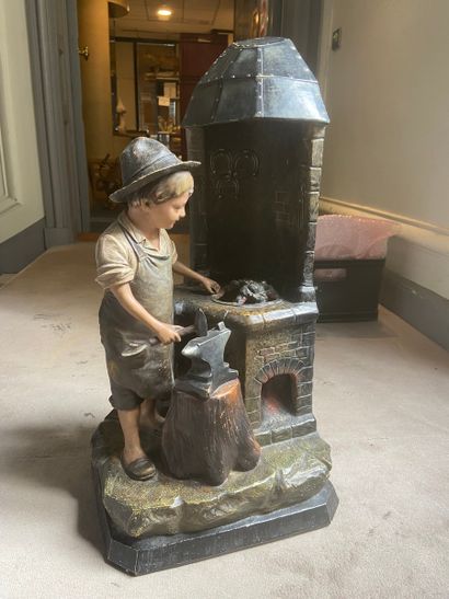null OTTO August (1868-1947)
the little blacksmith 
terracotta 
37 x 34 x 31 cm