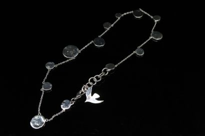 null CECILE JEANNE 

Necklace in silver plated metal decorated with hammered irregular...