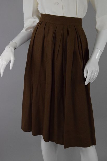 EMMANUELLE KHANH

Brown pleated skirt with...
