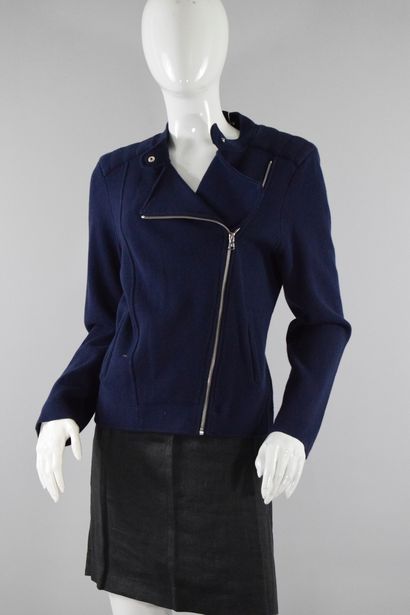 null LAUREN RALPH LAUREN

Navy blue zippered knit jacket. 

Size: 42 approx.
