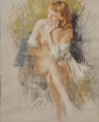 null THIEY Yves (XIX-XX)
Seated nude,
grease pencil on beige paper, signed lower...