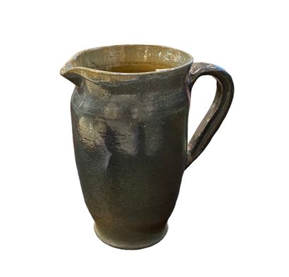null Jacques & Michèle SERRE (born in 1936 and 1934)
Stoneware pitcher with a slightly...